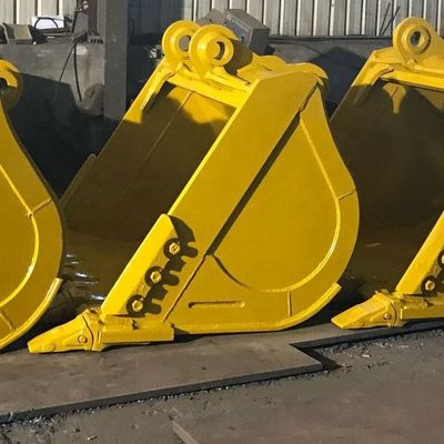 Botti di escavatore resistenti per scavo e movimentazione dei materiali nella costruzione